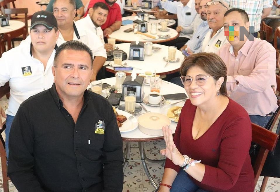 Diputada Rosa María Hernández promoverá que se generen créditos para renovar taxis en Veracruz