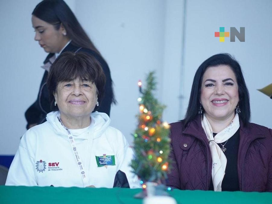 Con la lectura niñas y niños aprenden sobre su entorno y refuerzan su cultura: Rosalinda Galindo