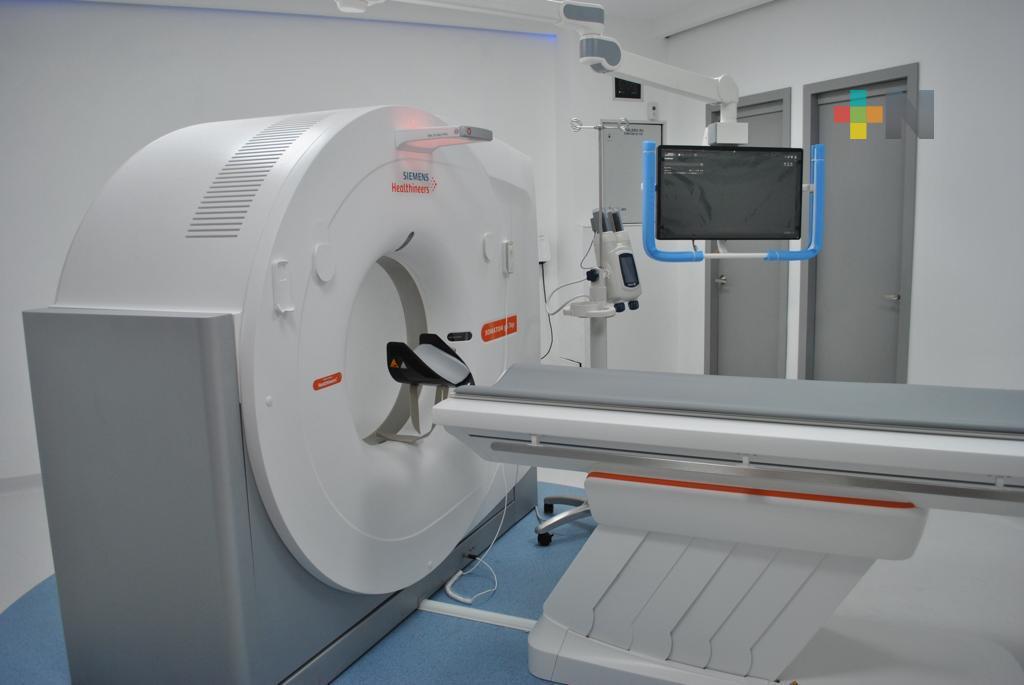 En Puebla y Xalapa, pone Issste en operación dos tomógrafos de 128 cortes y dos mastógrafos