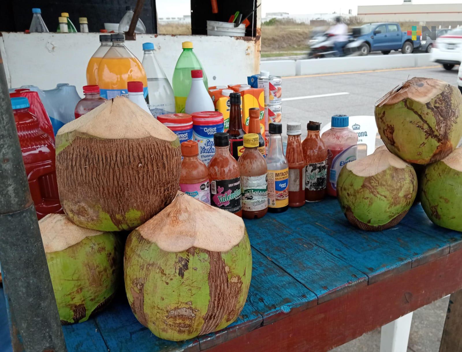 Vendedores de cocos de Boca del Río logran ventas del 100%