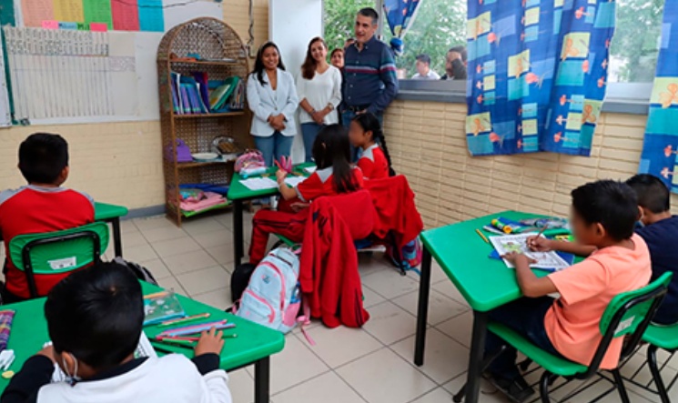 Vargas Barrientos supervisa avance de obras en planteles educativos de Tuxpan