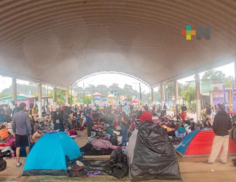 Se separan 200 migrantes de caravana Latinoamérica Unida, seguirán a bordo de «La Bestia»
