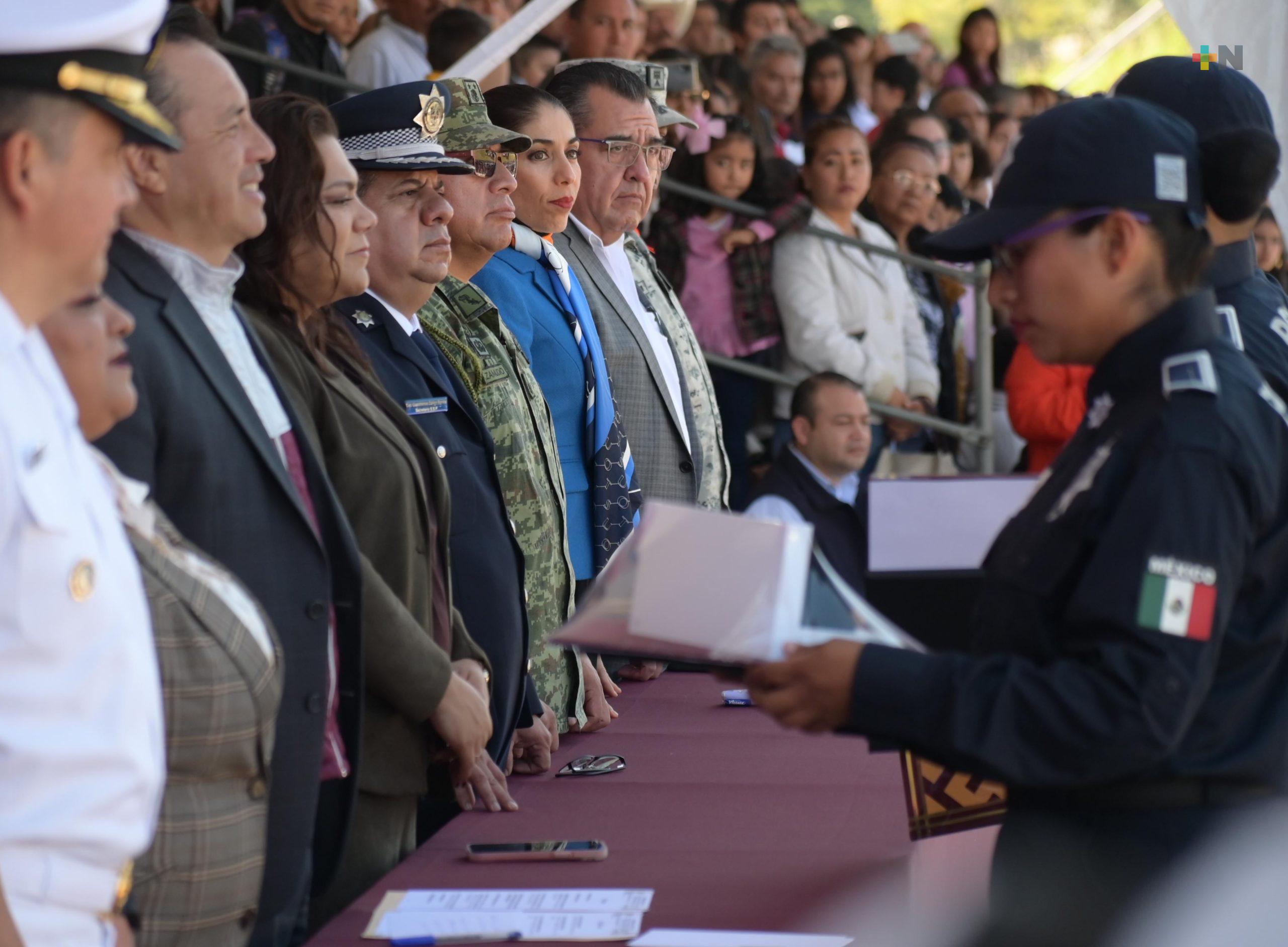 Fiscal general asiste a Graduación de Cursos de Formación para Policías Preventivos