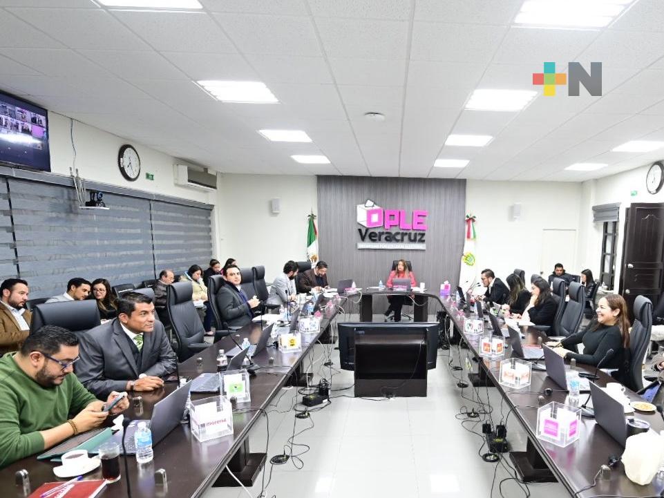 Consejo del OPLE Veracruz modifica la integración de comisiones permanentes y especiales