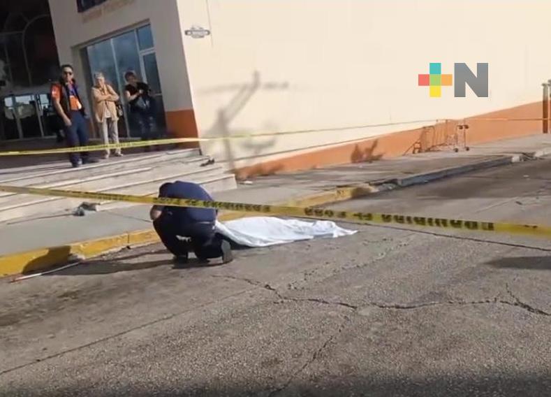 Tragedia en Coatza, atropellan a empaquetadores, muere uno de ellos