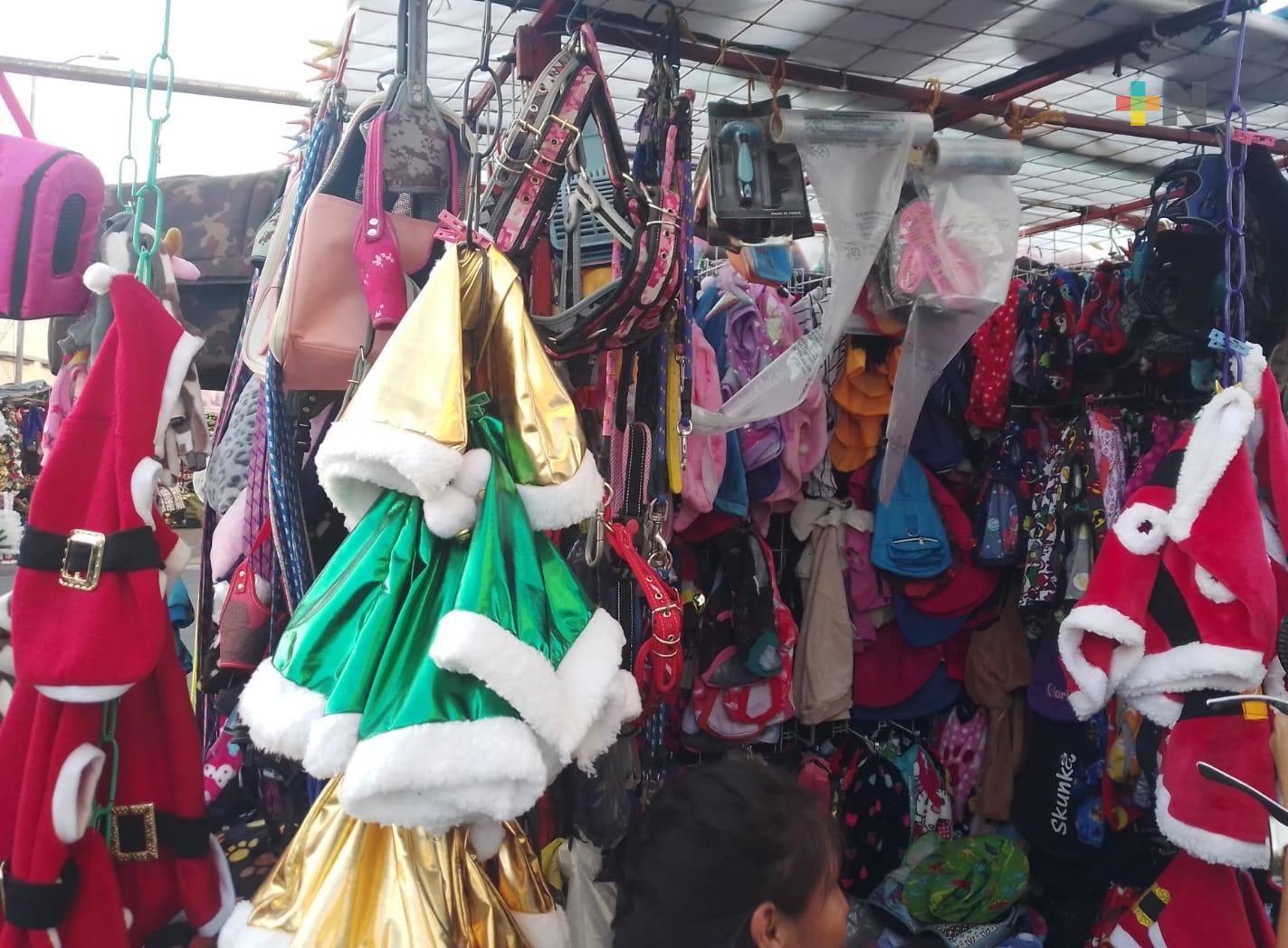 Comerciantes de artículos navideños para mascotas estiman incrementar ventas