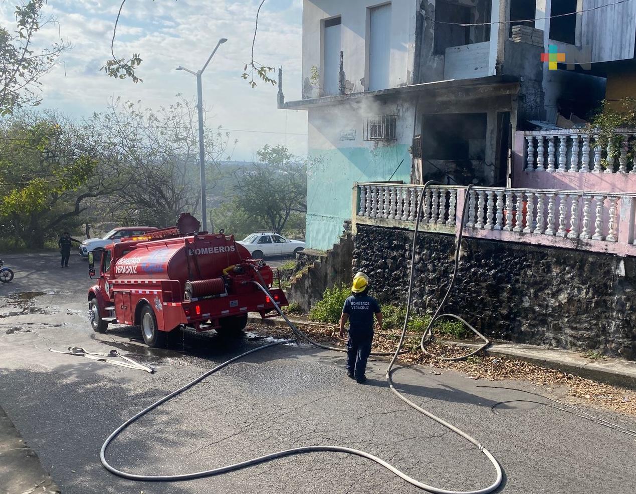 Se registra incendio en vivienda de la Colonia Pocitos y Rivera