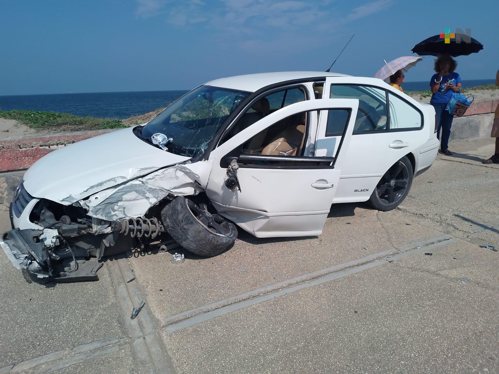 Saldo de dos personas lesionadas dejó accidente automovilístico en Coatzacoalcos