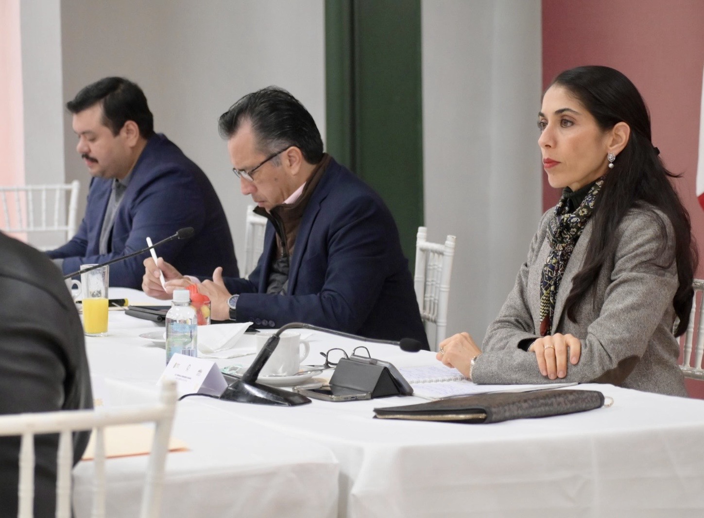 Gobernador preside Mesa para Construcción de la Paz en Emiliano Zapata