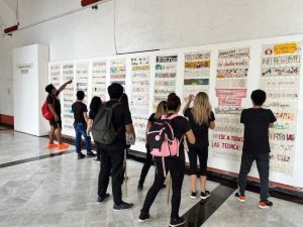 Visita la exposición «En todos los puntos del bordado» en recinto sede del IVEC