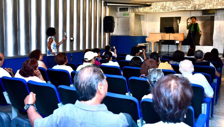 Canto, piano y arpa en los “Miércoles bohemios” de la Casa Museo Agustín Lara