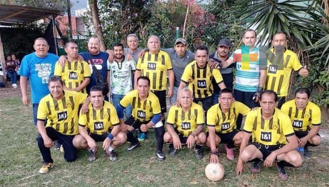 Santos, campeón del futbol master en Ciudad Mendoza