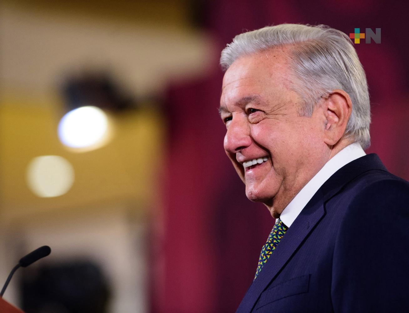 Presentará AMLO iniciativas de reforma el 5 de febrero, para mejorar ingresos de población