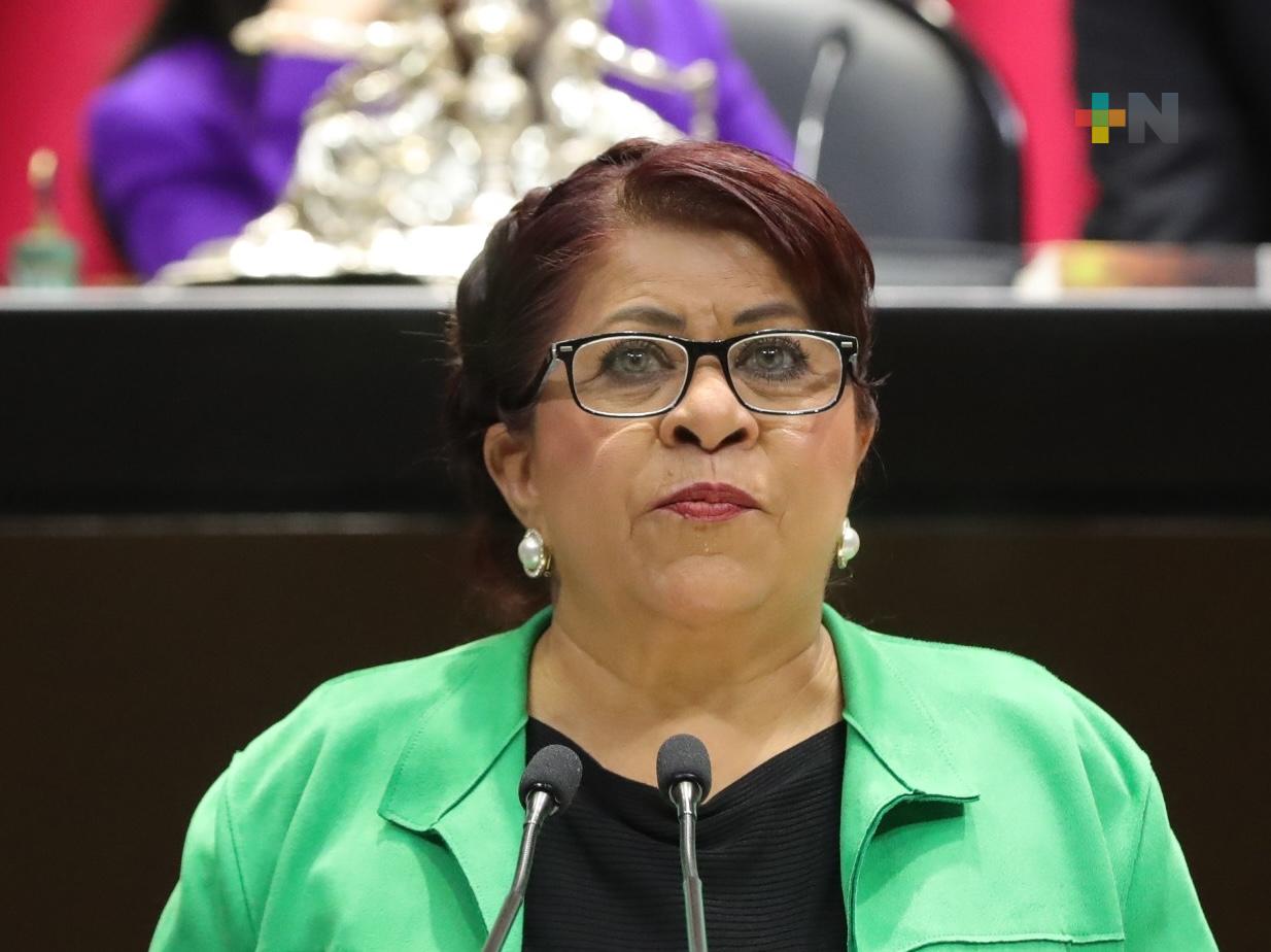 Diputada propone permisos obligatorios para que trabajadores cumplan con compromisos inexcusables