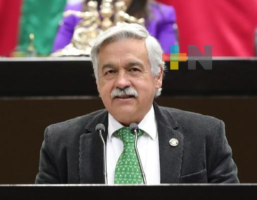 Piden que las carreteras federales cuenten con postes y teléfonos de emergencia