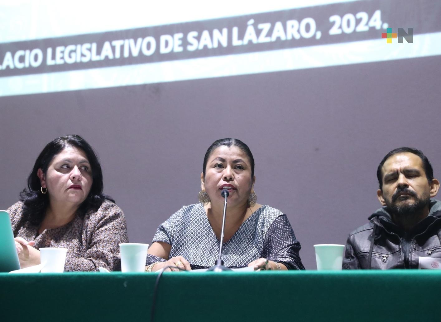 Encabeza Diputada foro sobre democracia en el contexto de las universidades
