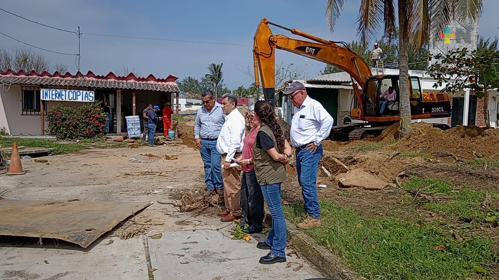 Alcalde de Coatzacoalcos supervisa obras para constatar avances