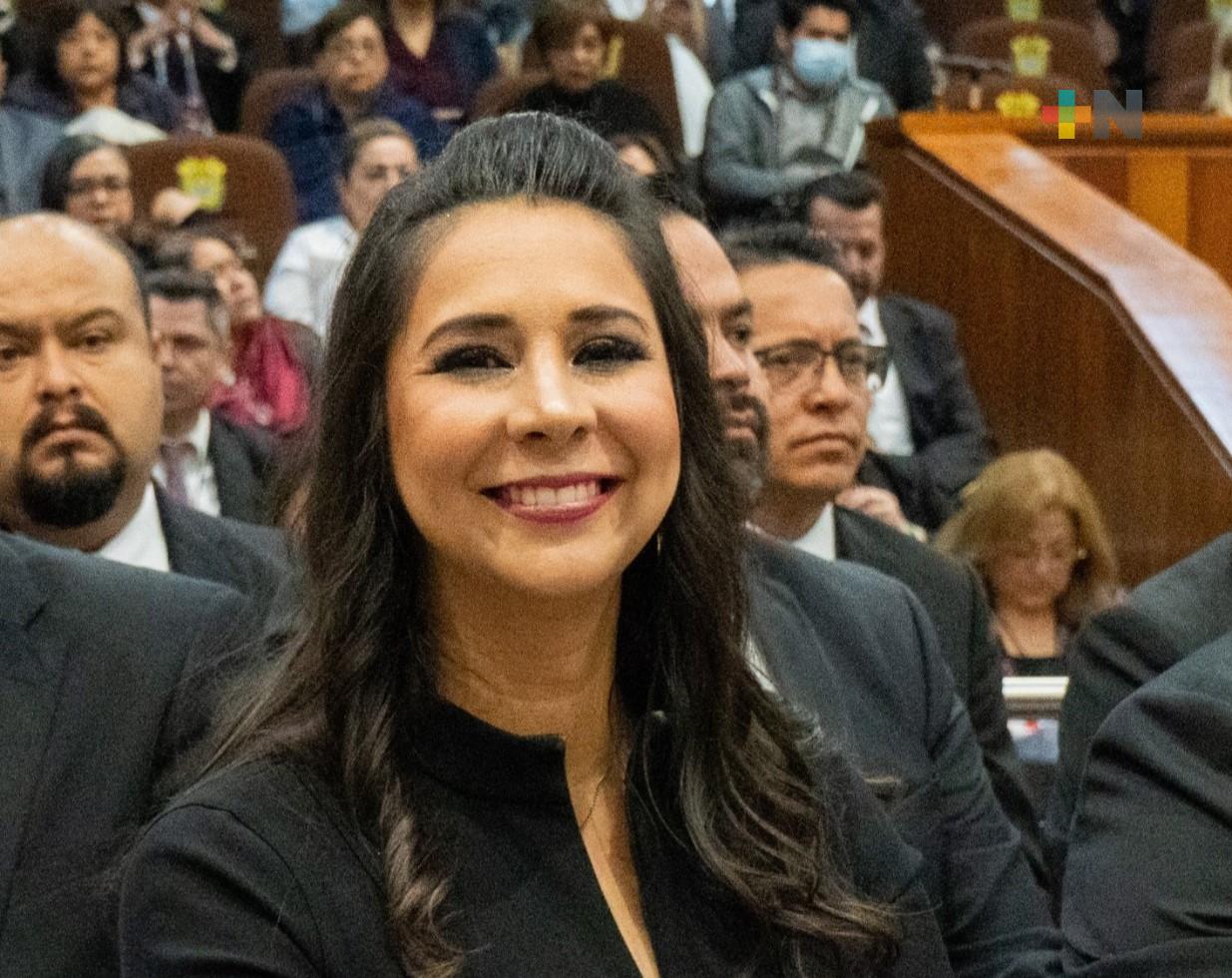 Se dará solución a pago de seguros institucionales para jubilados del magisterio: SEV