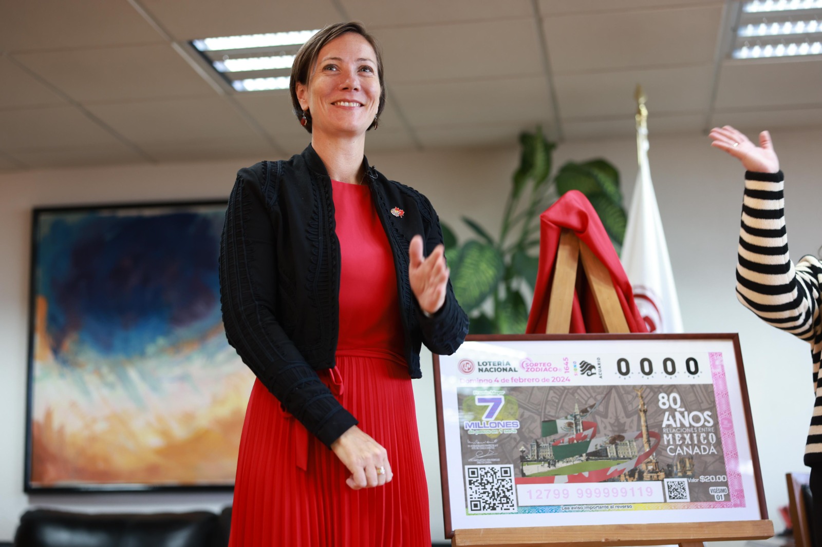 Billete de lotería difunde ocho décadas de relaciones diplomáticas entre México y Canadá