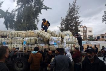 Crisis de Gaza se agrava y los convoyes de ayuda sufren retrasos