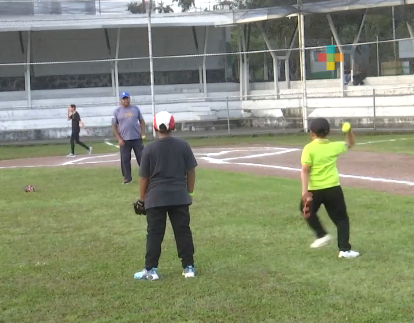 Escuela de Beisbol «Quetzales» obtiene grandes resultados