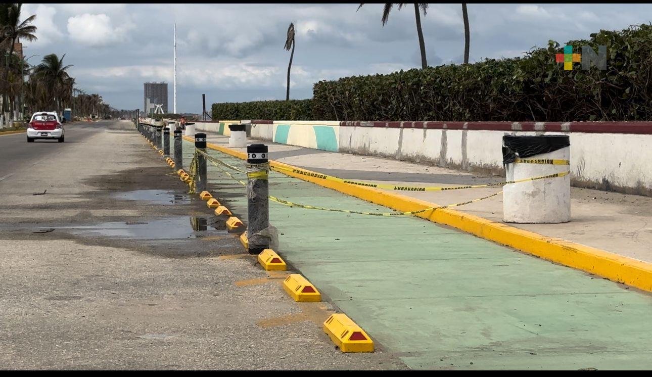 Ciclistas piden reparación y respeto a la ciclovía en Coatzacoalcos