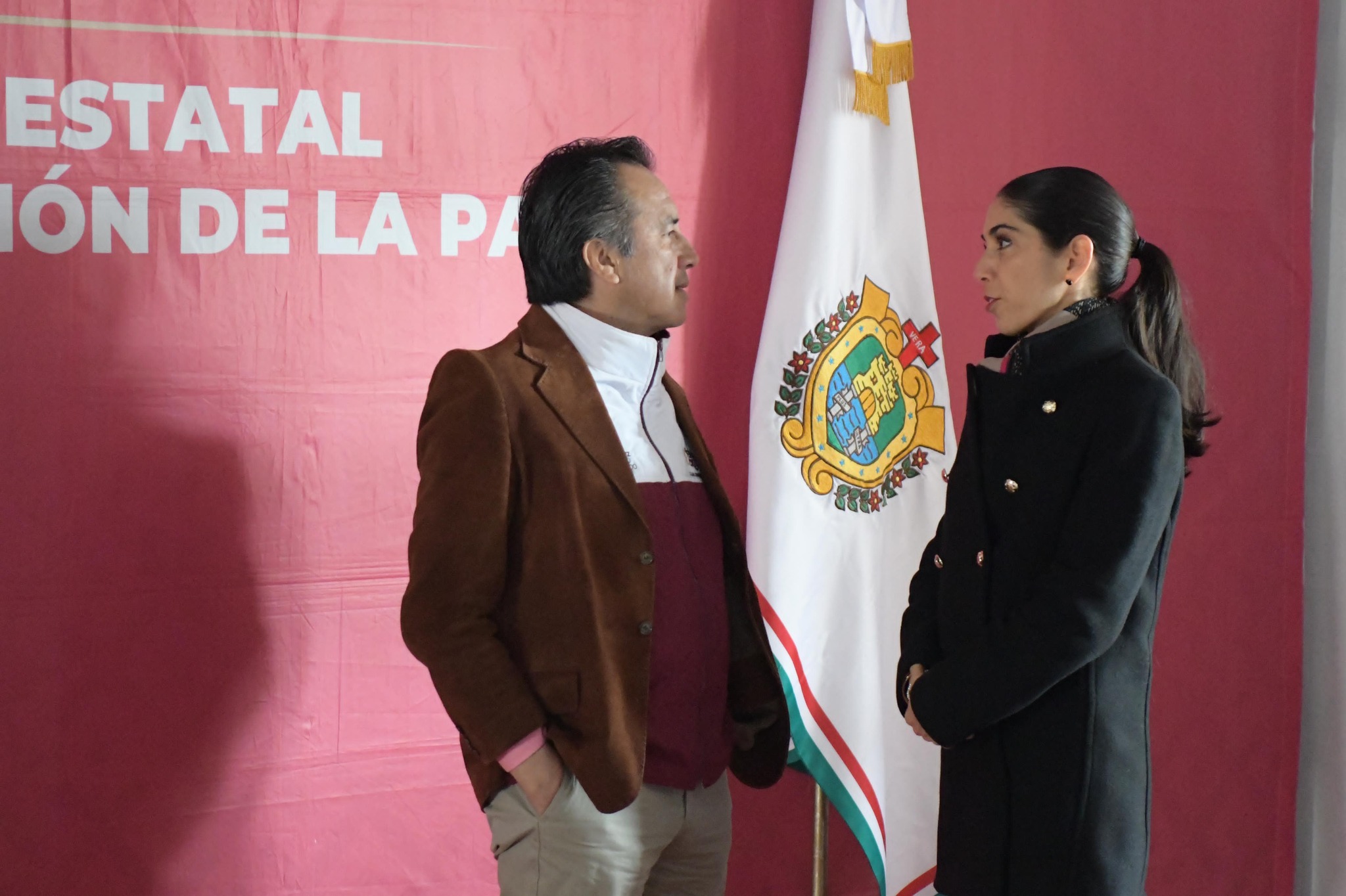 Gobernador respalda trabajo de la Fiscal del Estado, Verónica Hernández Giadáns