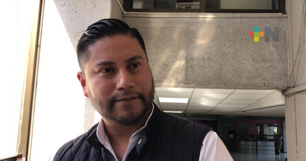 Para evitar accidentes colocan señaléticas en carretera Teocelo-Xico