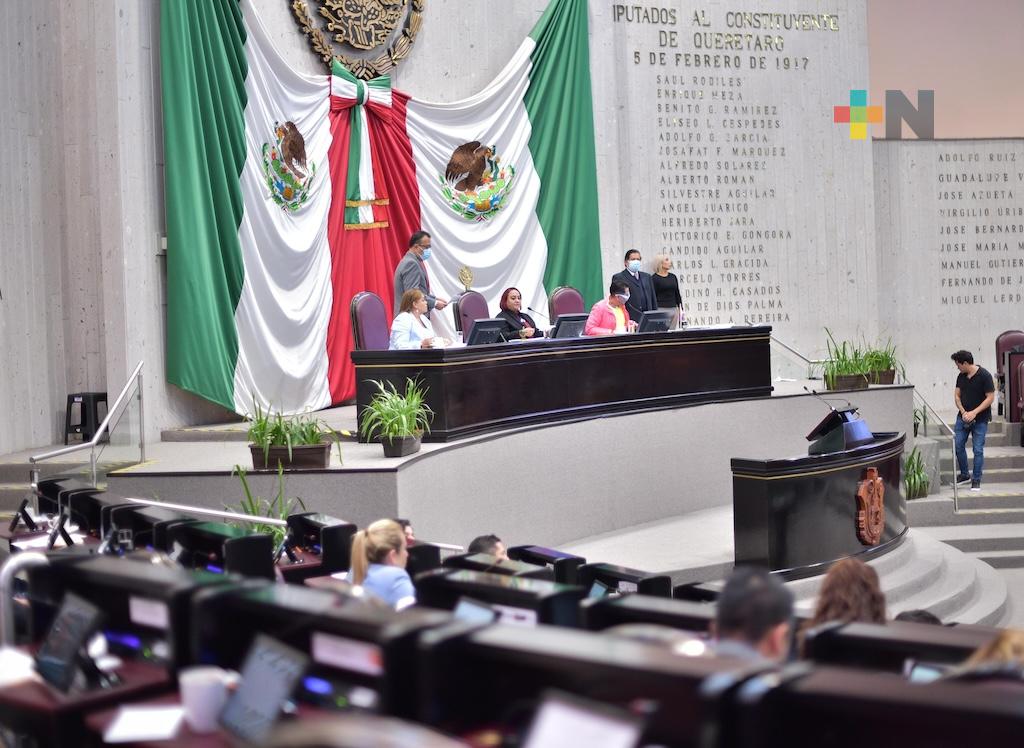 Modifica Congreso integración de cinco comisiones legislativas