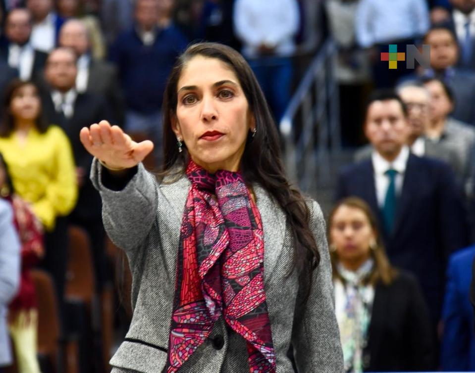 Comparece Fiscal general del Estado ante el Congreso local