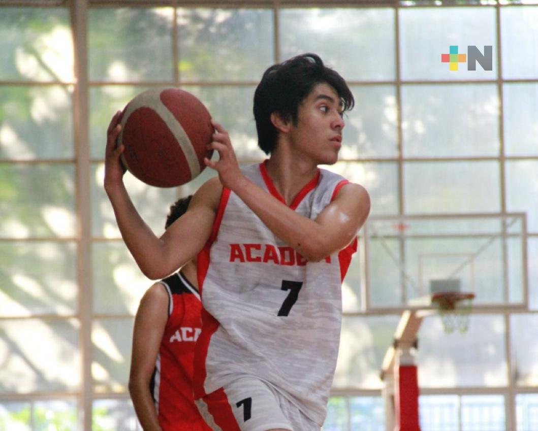 Academia Halcones Rojos inicia actividades en 2024