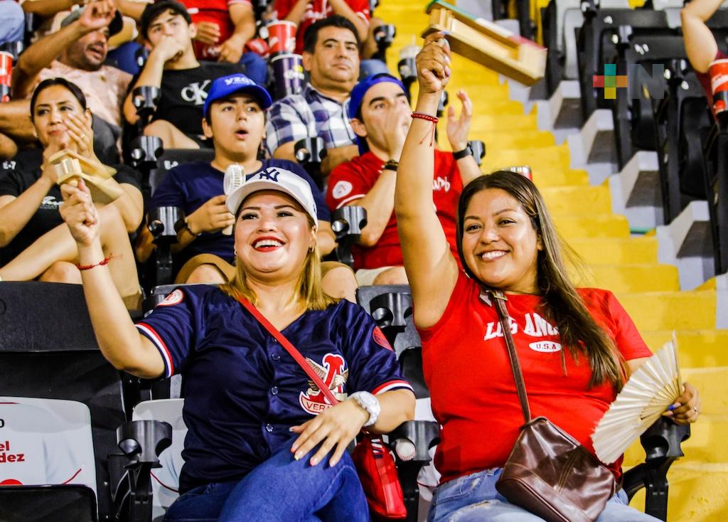 El Águila Femenil y Sesver luchan contra el cáncer