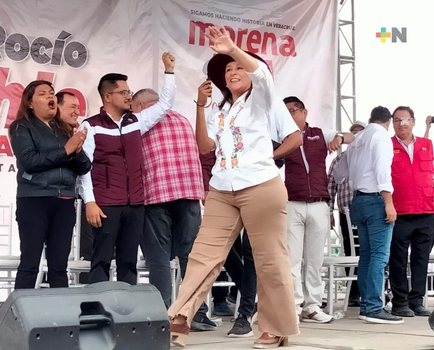 Rocío Nahle visitó el municipio de Emiliano Zapata, este domingo