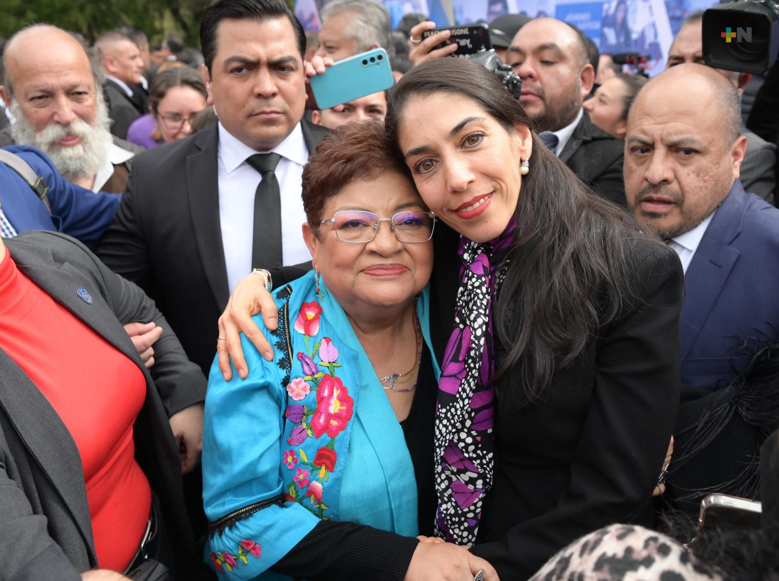 Asiste Fiscal general de Veracruz al cuarto informe de Ernestina Godoy en CDMX