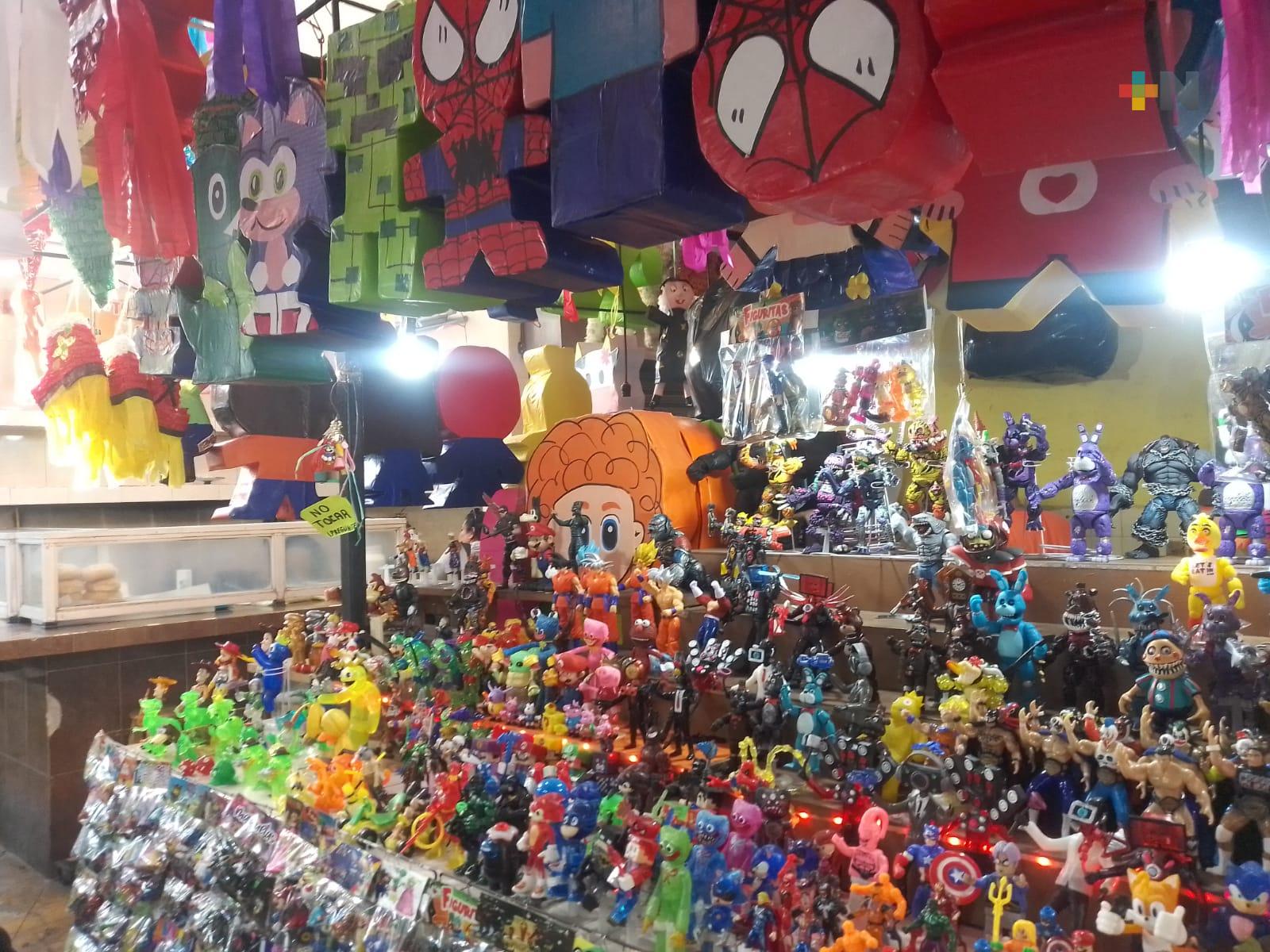 Disminuye venta de piñatas y juguetes en mercado Hidalgo