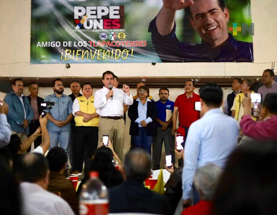 Programas sociales no desaparecen: Pepe Yunes