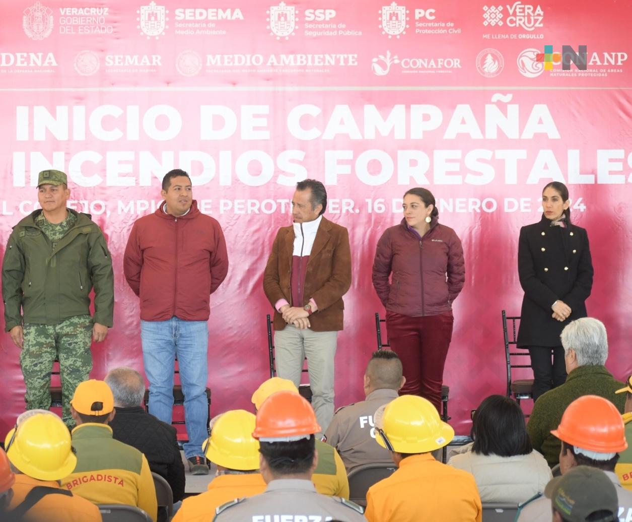 Fiscal general asiste al inicio de campaña contra incendios forestales 2024