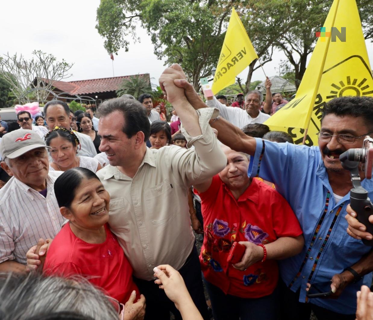 Los veracruzanos merecen un trato digno: Pepe Yunes