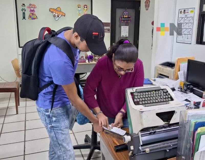 Tuxpan continúan recibiendo solicitudes de jóvenes que requieren la cartilla militar