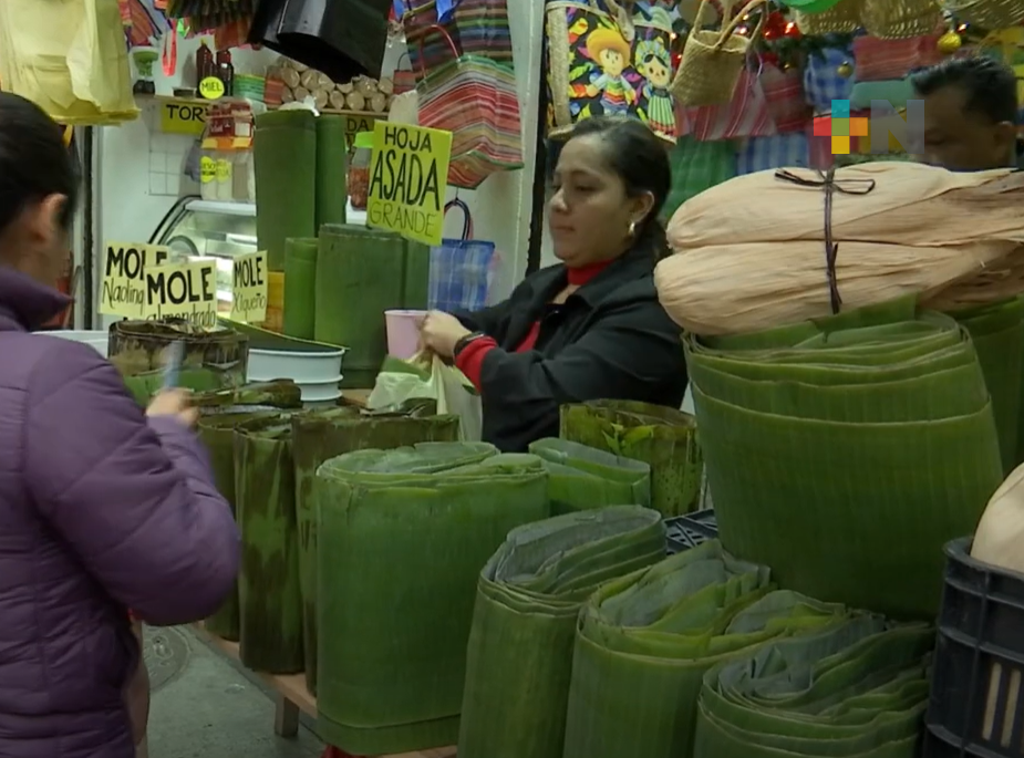Reportan comerciantes bajas ventas de insumos para tamales