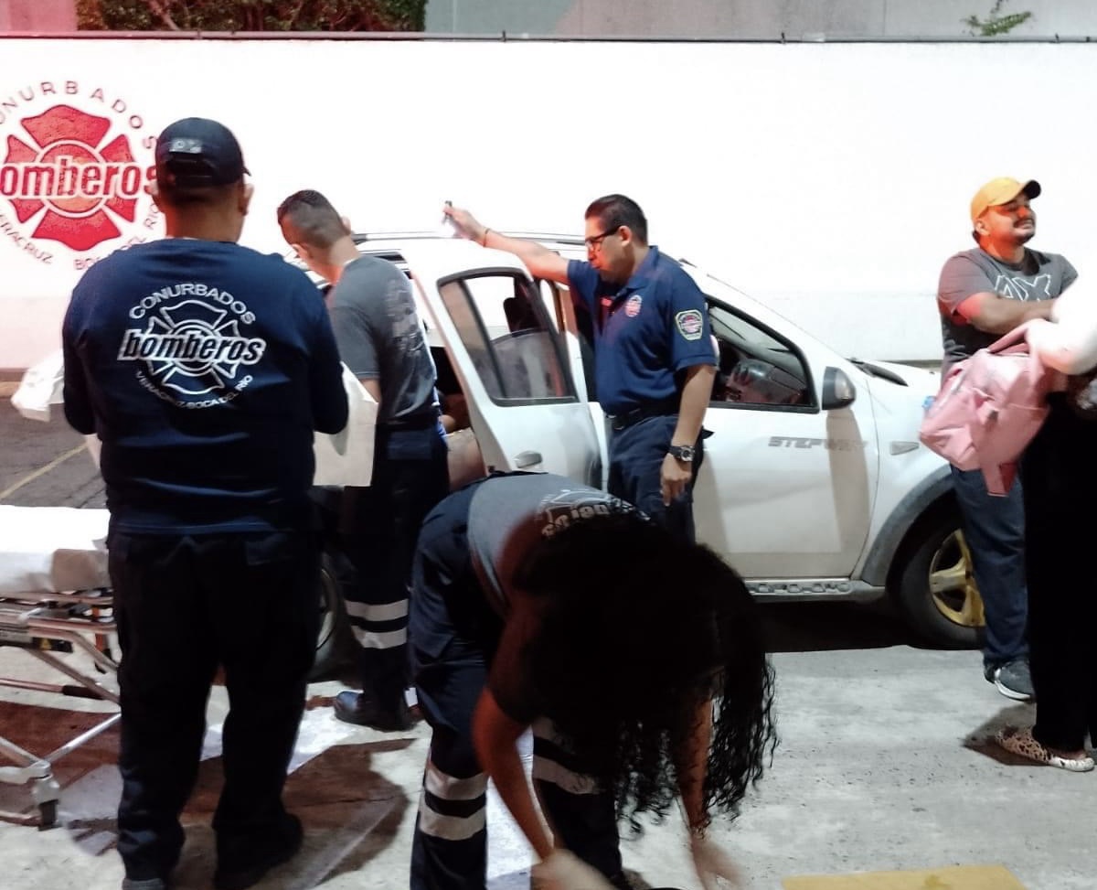 Bomberos conurbados atendieron parto que no recibieron en Hospital Regional de Boca del Río