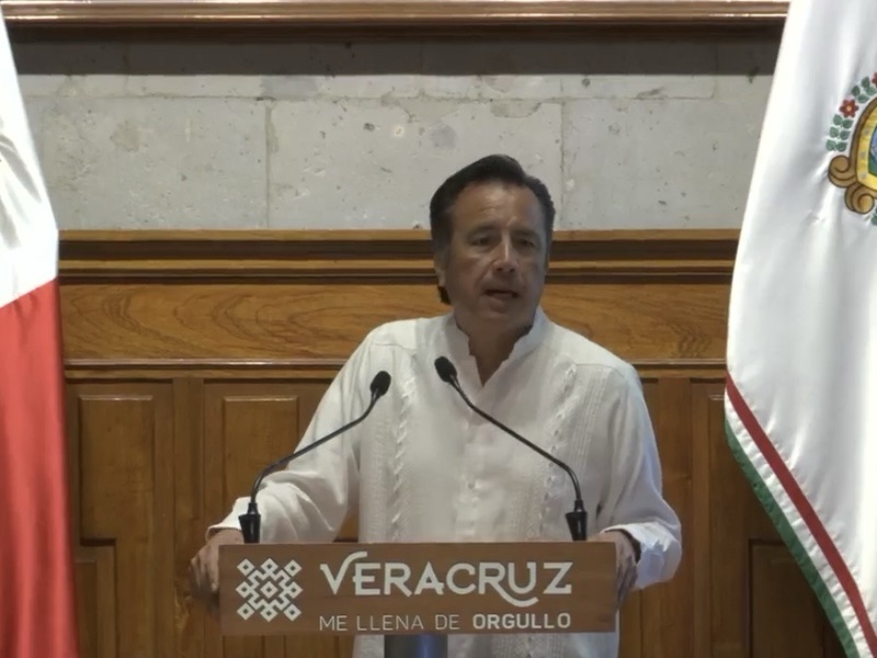 Veracruz tiene vacunas para Covid-19 e influenza: Gobernador