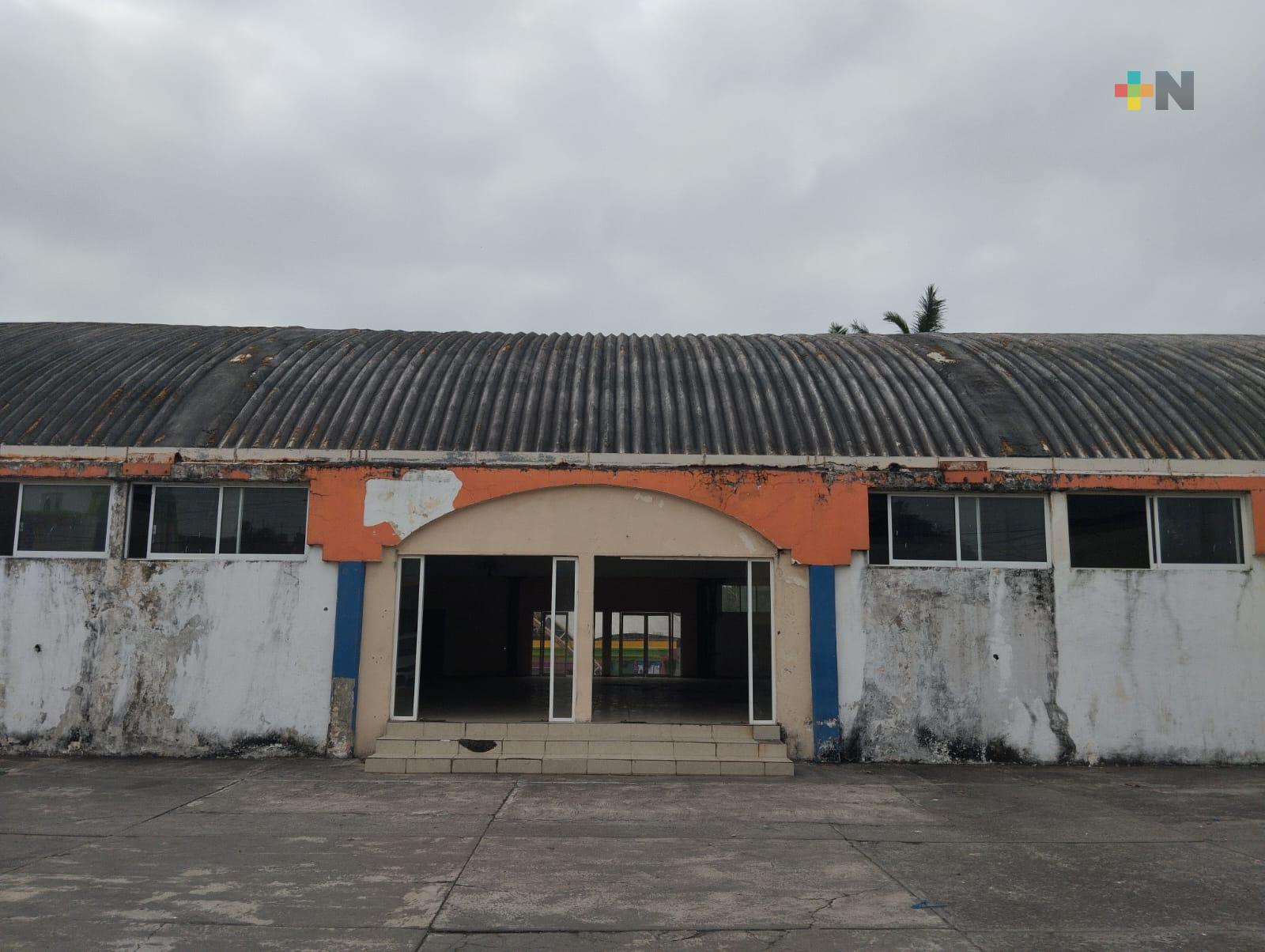 En Medellín de Bravo se oponen a venta de salón social en El Tejar