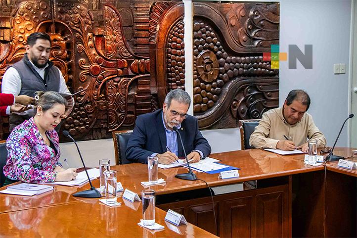 UV y SETSUV acordaron aumento del 4 por ciento al salario