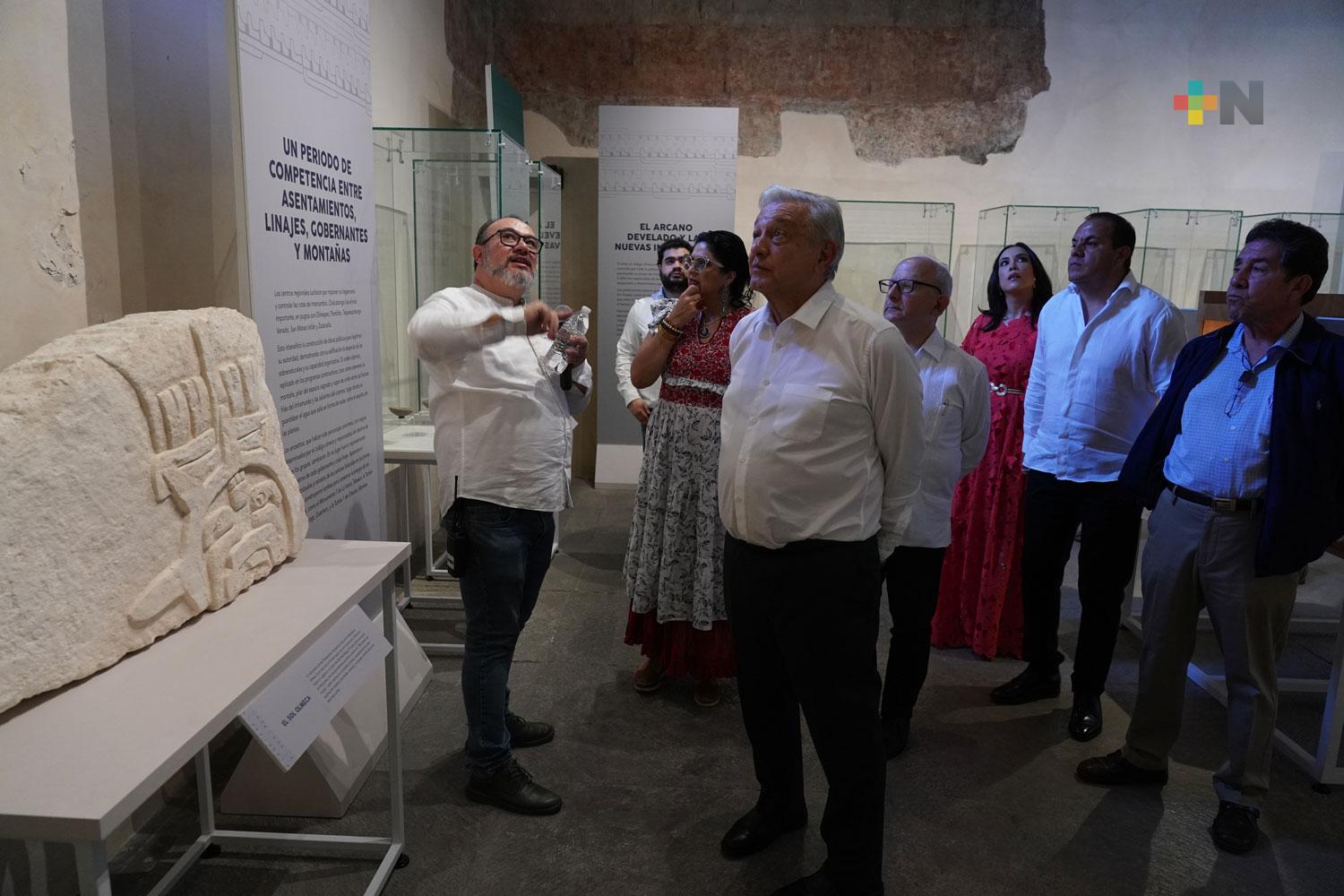 Presidente constata restauración del Museo Regional de pueblos de Morelos y murales de Diego Rivera