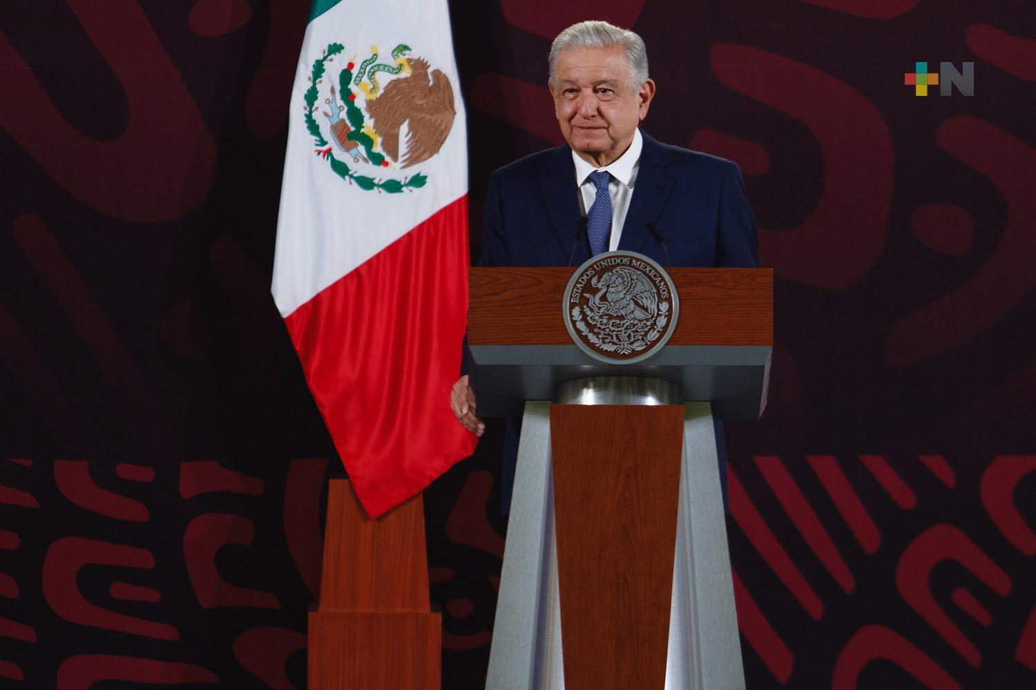 Infonavit tiene presupuesto suficiente para ampliar acceso a la vivienda: AMLO