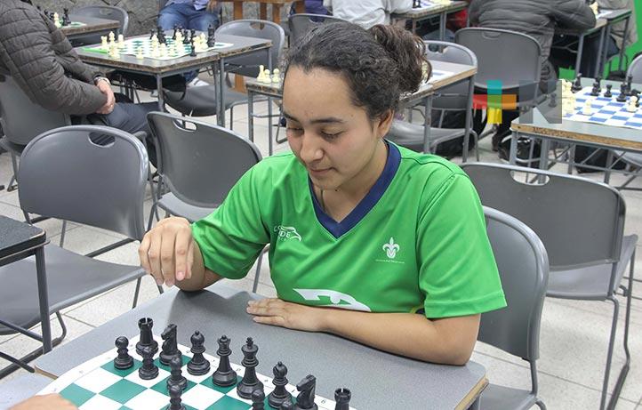 Selección de Ajedrez UV se prepara para Universiada Estatal 2024