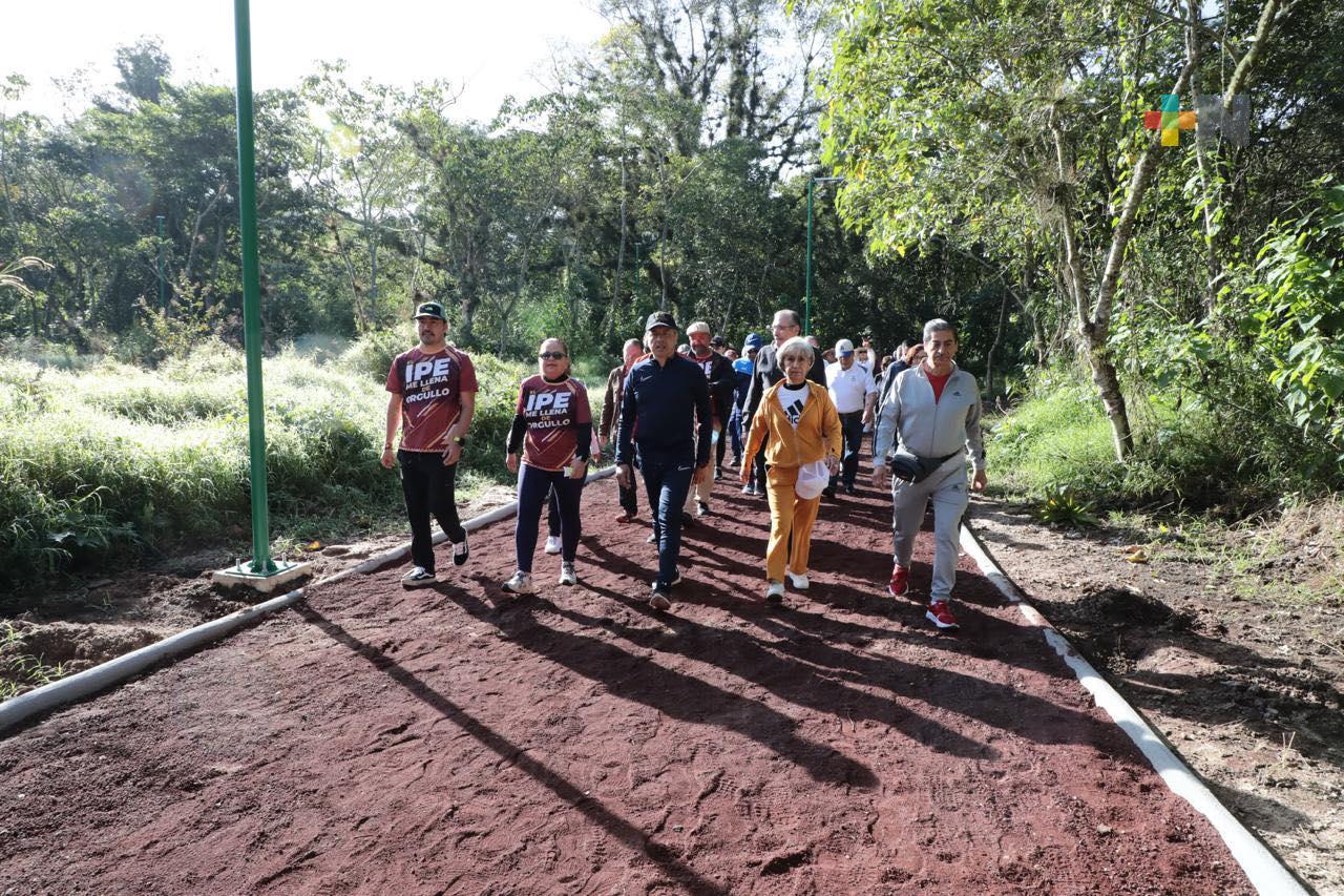 Gobernador Cuitláhuac García recorre Circuito Senderos en Estancia Garnica