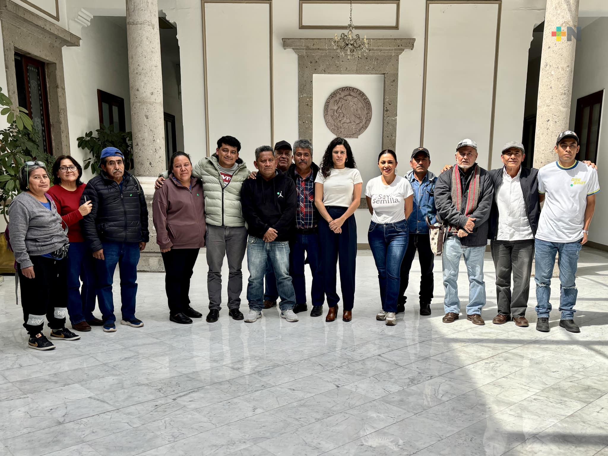Secretaria de Gobernación se reunió con cafetaleros afectados, de Ixhuatlán del Café