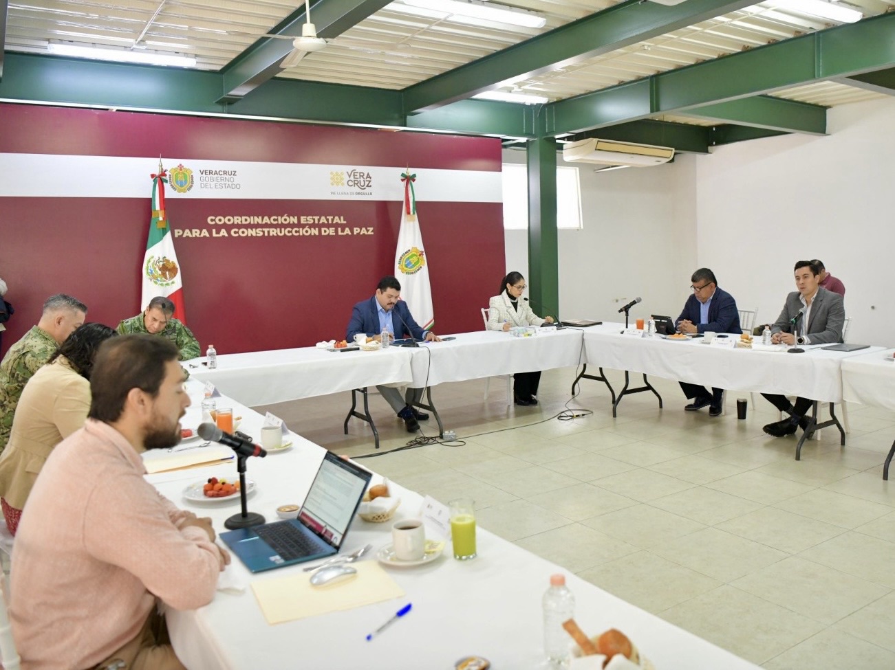 Gobernador encabeza de forma virtual sesión de la Mesa para Construcción de la Paz